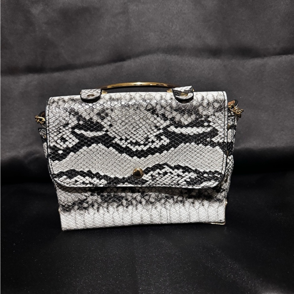Elegant Snakeskin Pattern Women's Bag